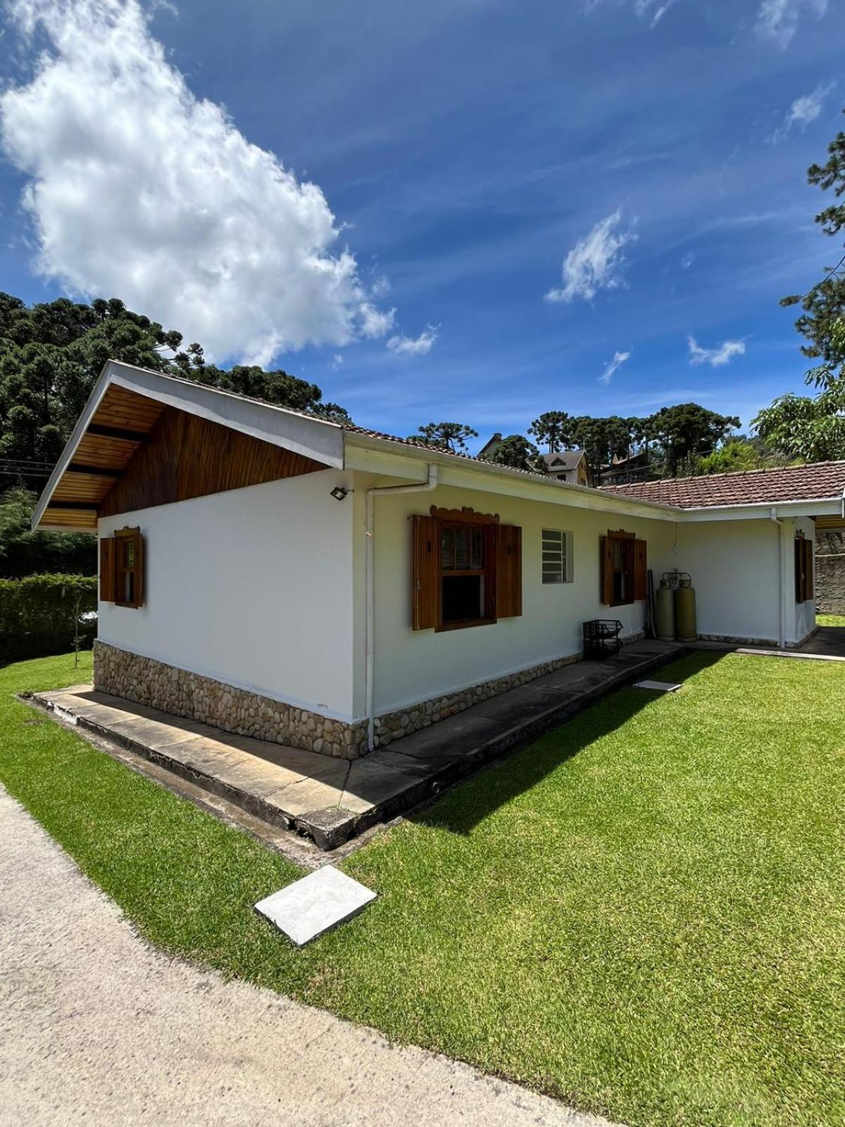 Casa Aconchegante Proximo Ao Capivari Villa Campos do Jordao Exterior photo